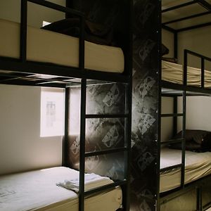 Dormitory Room Mixed